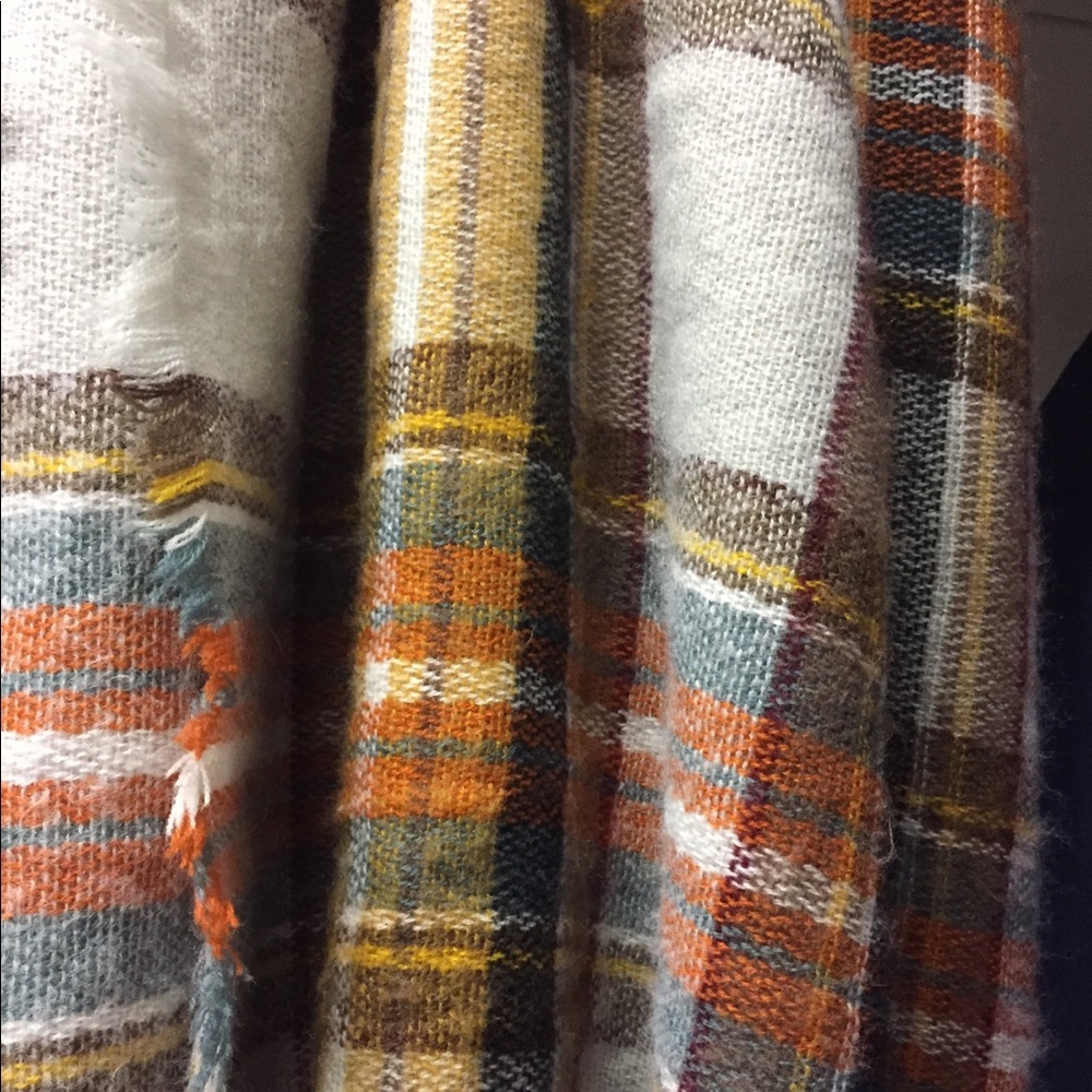 Infinity scarfs